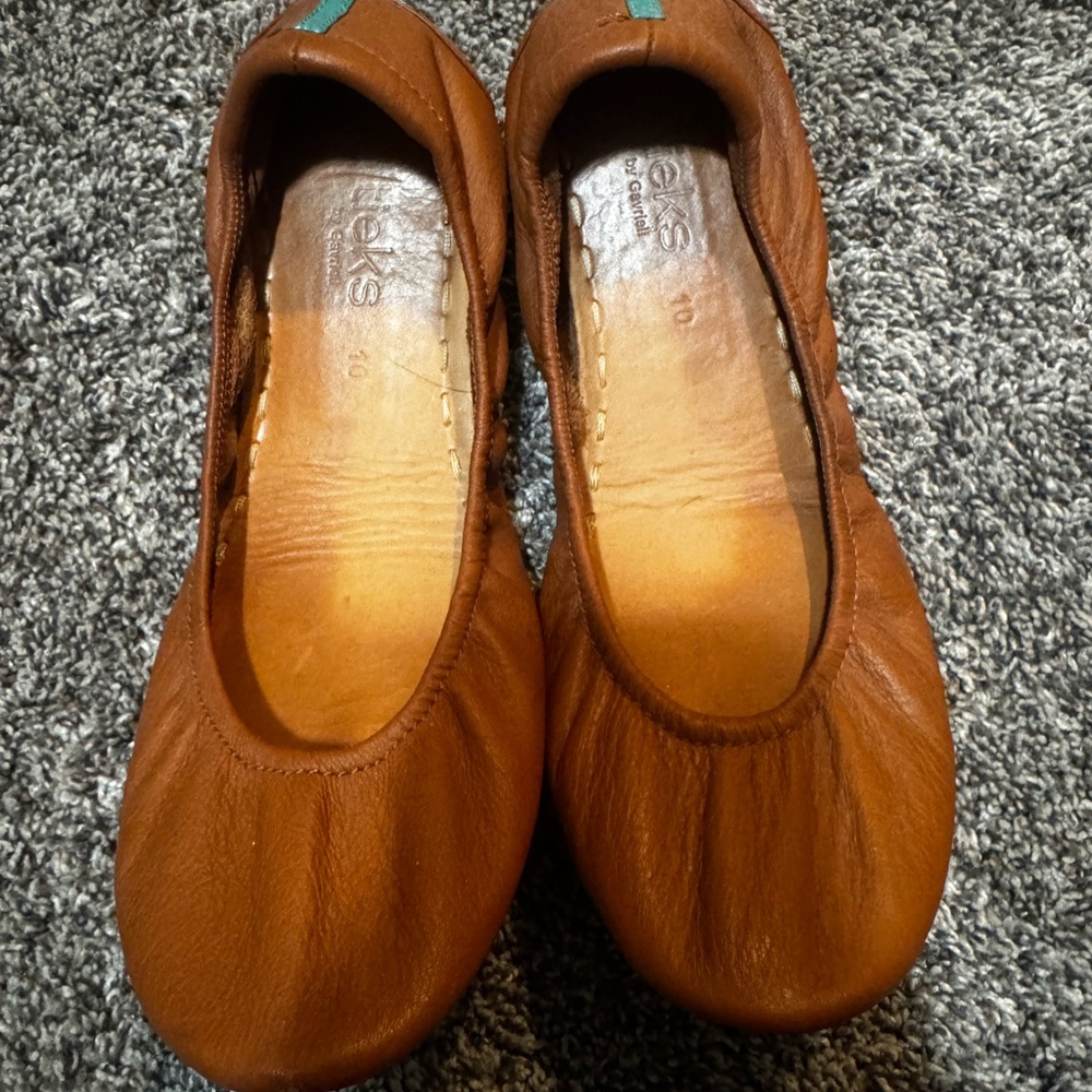 Tieks Chestnut Brown